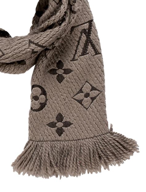 louis vuitton logomania scarf|louis vuitton logomania scarf beige.